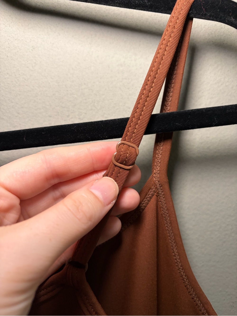 Mi Ami Francesca’s Brown Jumpsuit Adjustable Straps Stretch One Piece Athleisure - Picture 10 of 16